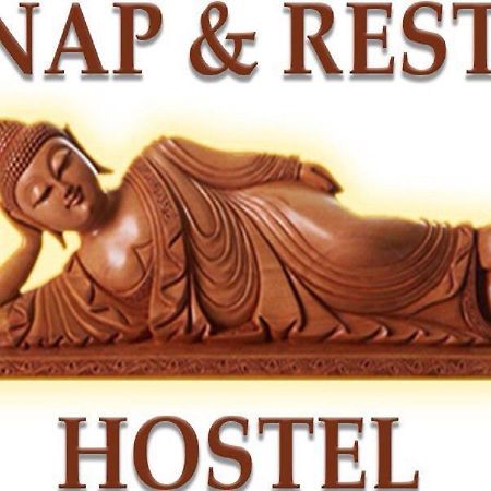 Nap & Rest Hostel Kiev Exteriör bild